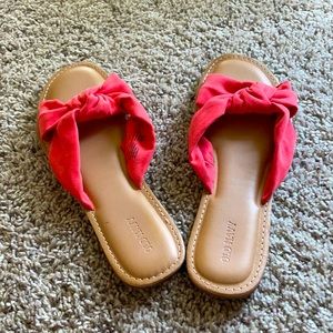 Old Navy Coral Bow Sandals
